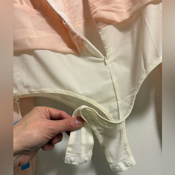 Cupshe Long Sleeve Bodysuit XL Light Peachy Pink NWT - Picture 12 of 14